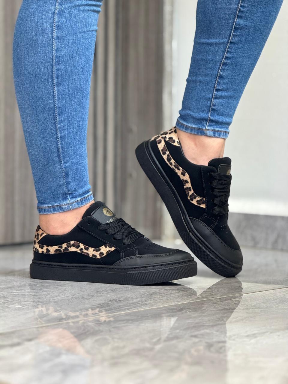 gid://shopify/MediaImage/24942273560670