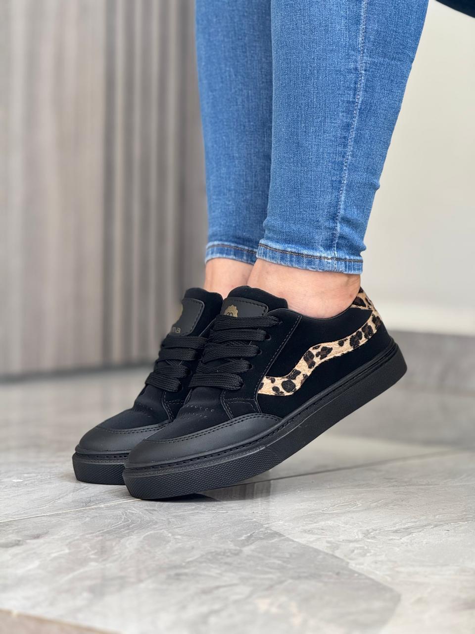 gid://shopify/MediaImage/24942273527902